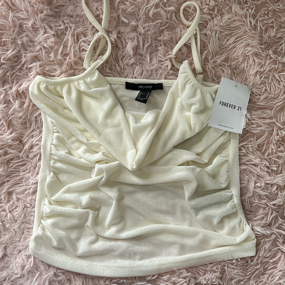 Crawl neck top